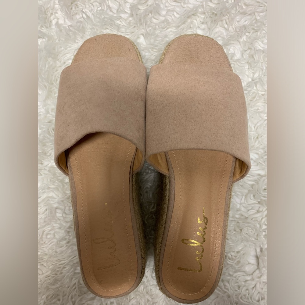 🧨💥MEGA SALE💥🧨  3️⃣ for $20.

Lulus wedge sandals